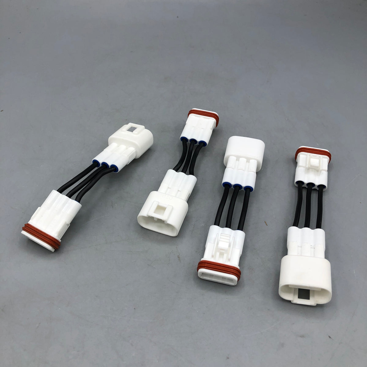 アシストモーターソリューションズ 逆相コネクタ CBAM-5 | FA