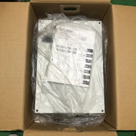 三菱電機 インバータ FR-F540-30K