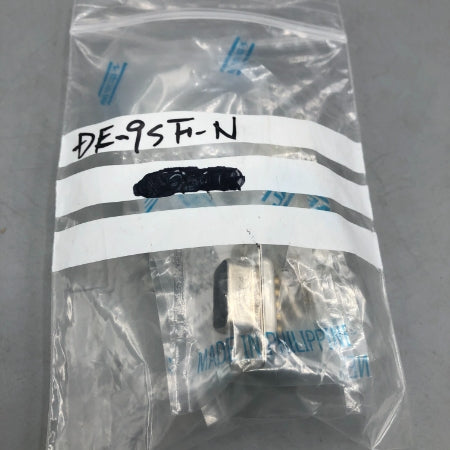 JAE 半田コネクタ DE-9SF-N | FA機器、メカトロパーツ全般のリユース品 | メカトロパーツ.com