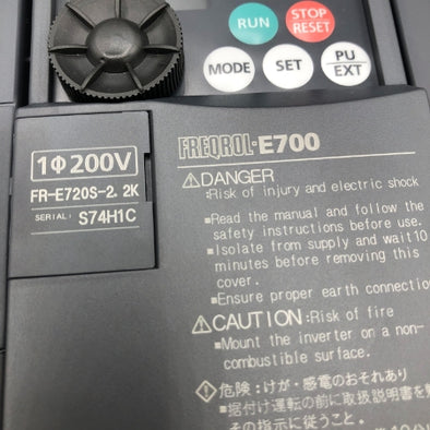 三菱 インバータ FR-E720S-2.2K