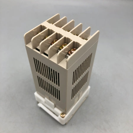 オムロン 電子温度調節器 E5CW-R2P　