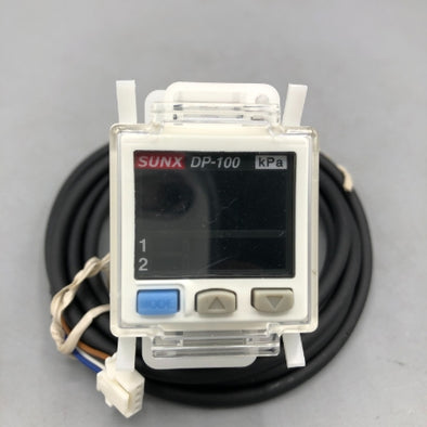 SUNX デジタル圧力センサ DP-101Z