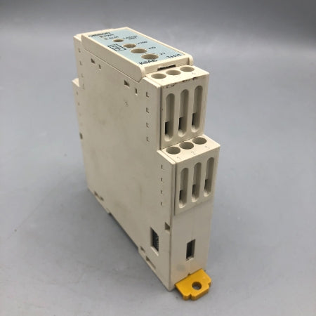 オムロン 温度警報器 K8AB-TH11S　100-240VAC　A1/A2 5VA 50/60Hz