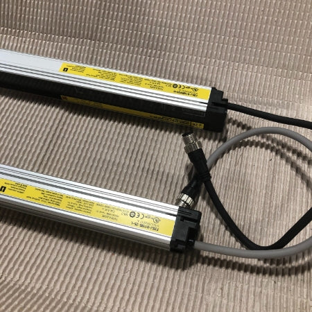 オムロン セーフティライトカーテン F3SJ-B1185P25