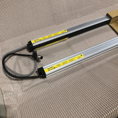 オムロン セーフティライトカーテン F3SJ-B1185P25