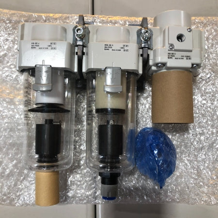 SMC エアコンビネーション AC40C-04CM-B