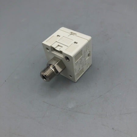 SMC 高精度デジタル圧力スイッチ ISE30A-01-E-M