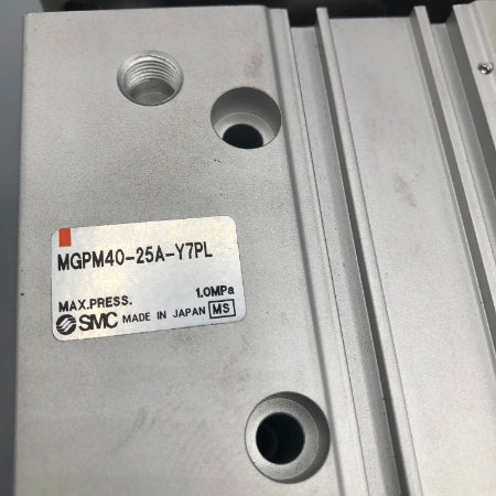 SMC ガイド付薄形シリンダ MGPM40-25A　スイッチなし