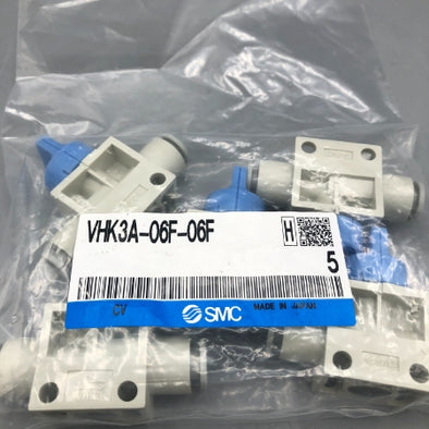 SMC フィンガバルブ VHK3A-06F-06F
