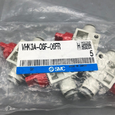 SMC フィンガバルブ VHK3A-06F-06FR
