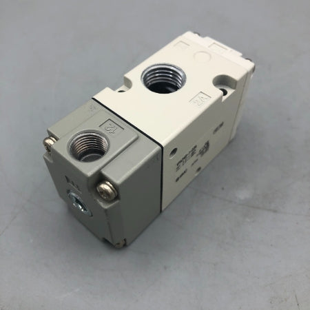 SMC 3ポートエアオペレートバルブ VPA342-1-02A