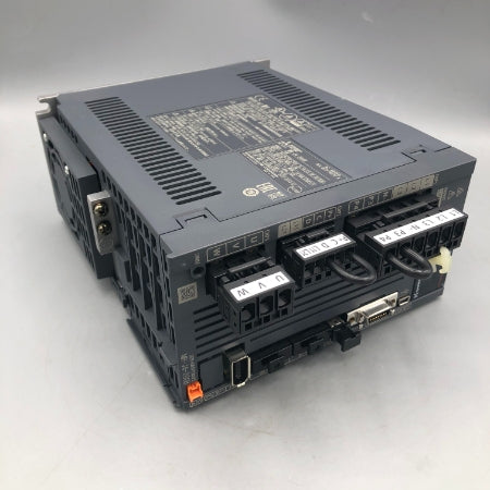 三菱電機 サーボアンプ MR-J4-200B