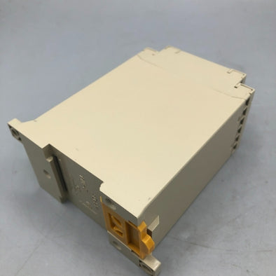 オムロン セーフティリレーユニット G9SA-501　AC/DC24V