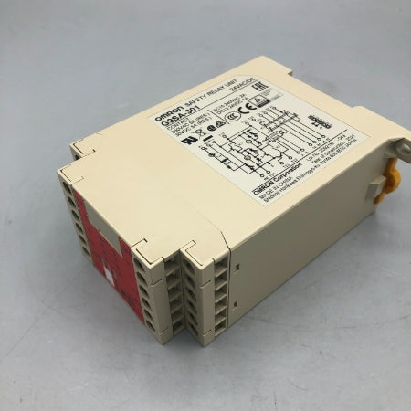 オムロン セーフティリレーユニット G9SA-301 AC/DC24V