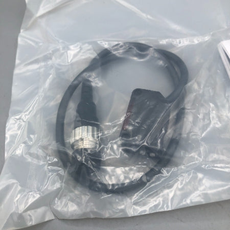 オムロン アンプ内蔵形光電センサ E3Z-R81-M1J 0.3M