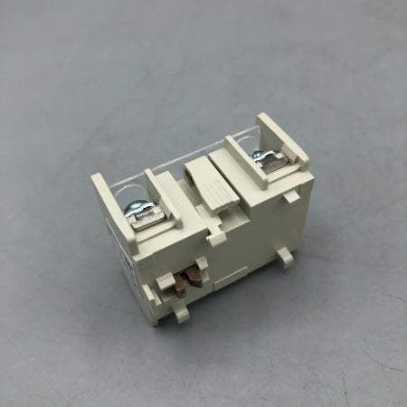 三菱電機 共有ソケット UQ-AX2