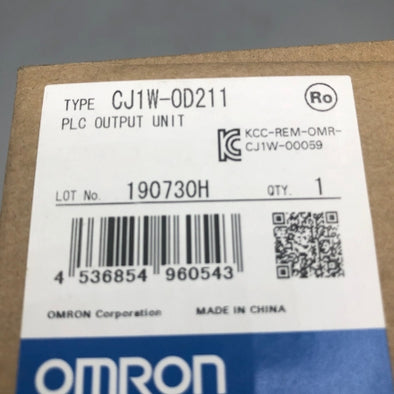 オムロン 出力ユニット CJ1W-OD211