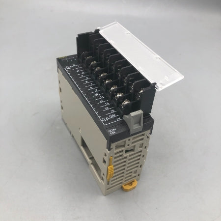 オムロン 出力ユニット CJ1W-OD211