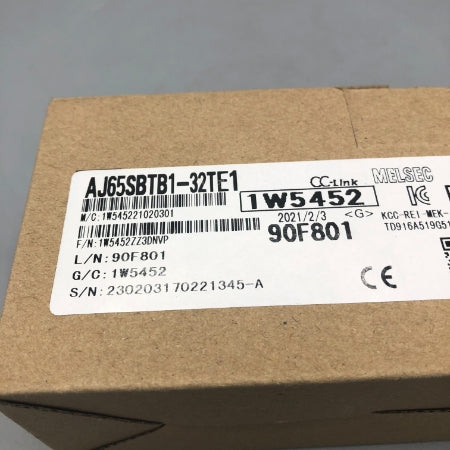 三菱電機 出力ユニット AJ65SBTB1-32TE1