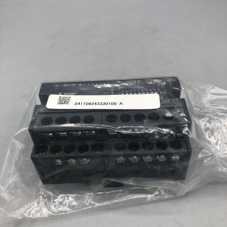 三菱電機 入力ユニット AJ65SBTB1-8D