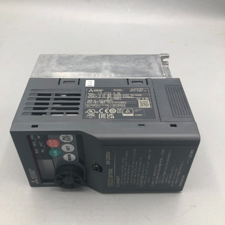 三菱電機 インバータ FR-D720-0.4K