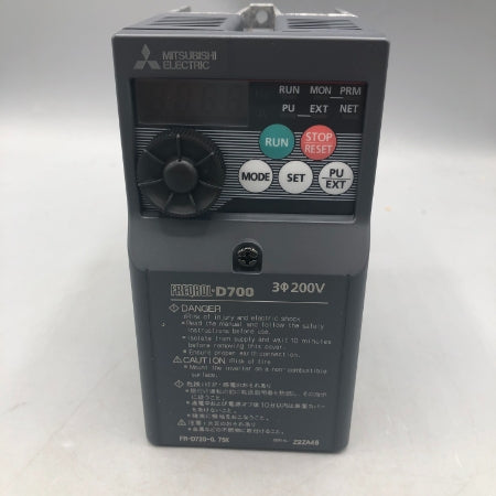 三菱電機 インバータ FR-D720-0.75K