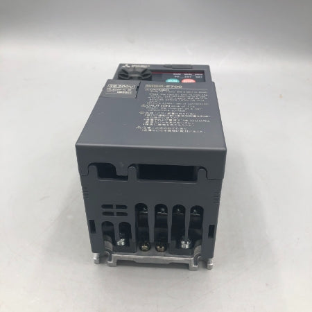 三菱電機 インバータ FR-E720-0.2K
