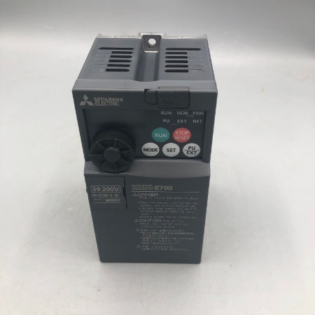 三菱電機 インバータ FR-E720-0.2K