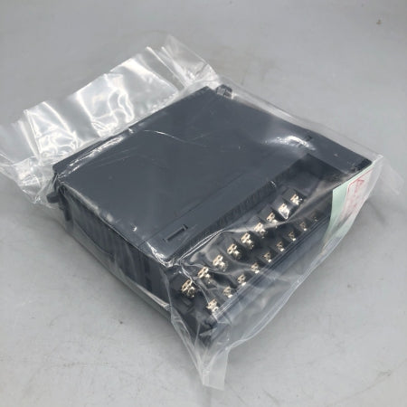 三菱電機 出力ユニット QY40P