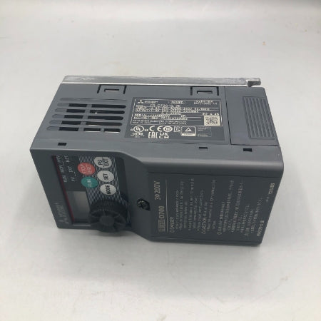 三菱電機 インバータ FR-D720-0.2K