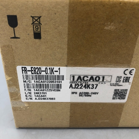 三菱電機 インバータ FR-E820-0.1K-1