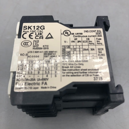 富士電機 電磁接触器 SK12G-E01