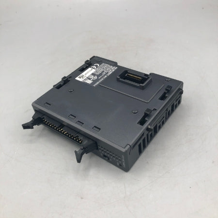 キーエンス 拡張入出力ユニット 32点タイプ コネクタタイプ 入力16ﾃﾝ トランジスタ出力16点 KV-NC16EXT