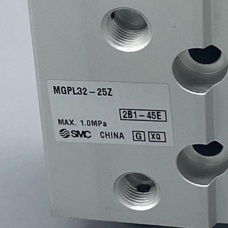 ガイド付き薄型シリンダ SMC MGPL32-25Z-M9BAZ - メカトロパーツ．ｃｏｍ