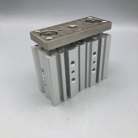 ガイド付薄形シリンダ SMC MGPM25-25Z