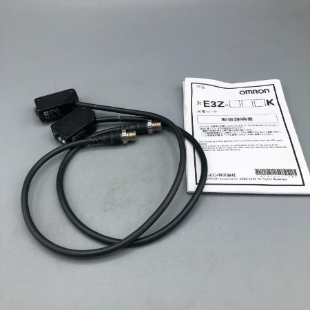 小型アンプ内蔵形光電センサ  OMRON E3Z-T81K-M3J 0.3M