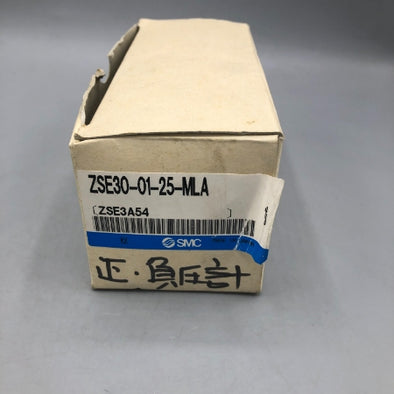 SMC 圧力スイッチ ZSE30-01-25-MLA