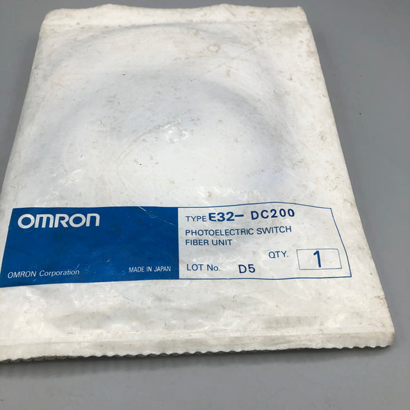 OMRON ファイバユニット E32-DC200