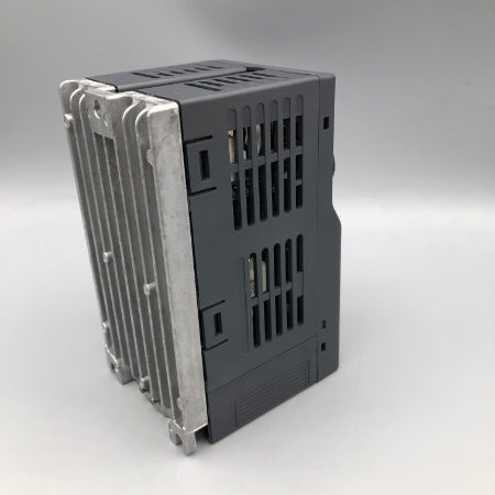 インバータ 三菱電機 FR-D720-0.2K