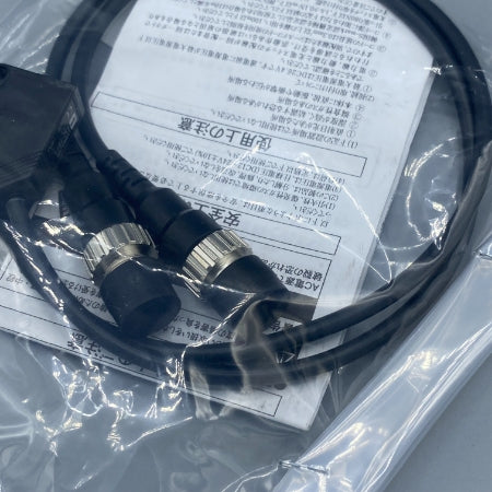 小型アンプ内蔵形光電センサ OMRON E3Z-T81-M1J